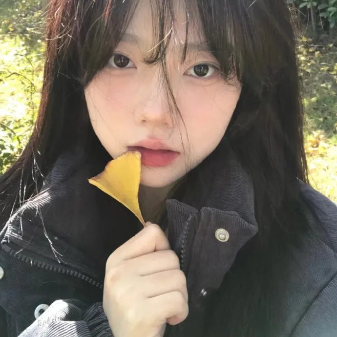在窗边